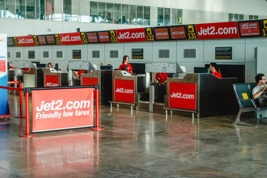 All About Jet2 Hand Luggage Size, Rules & Best Cabin Bags